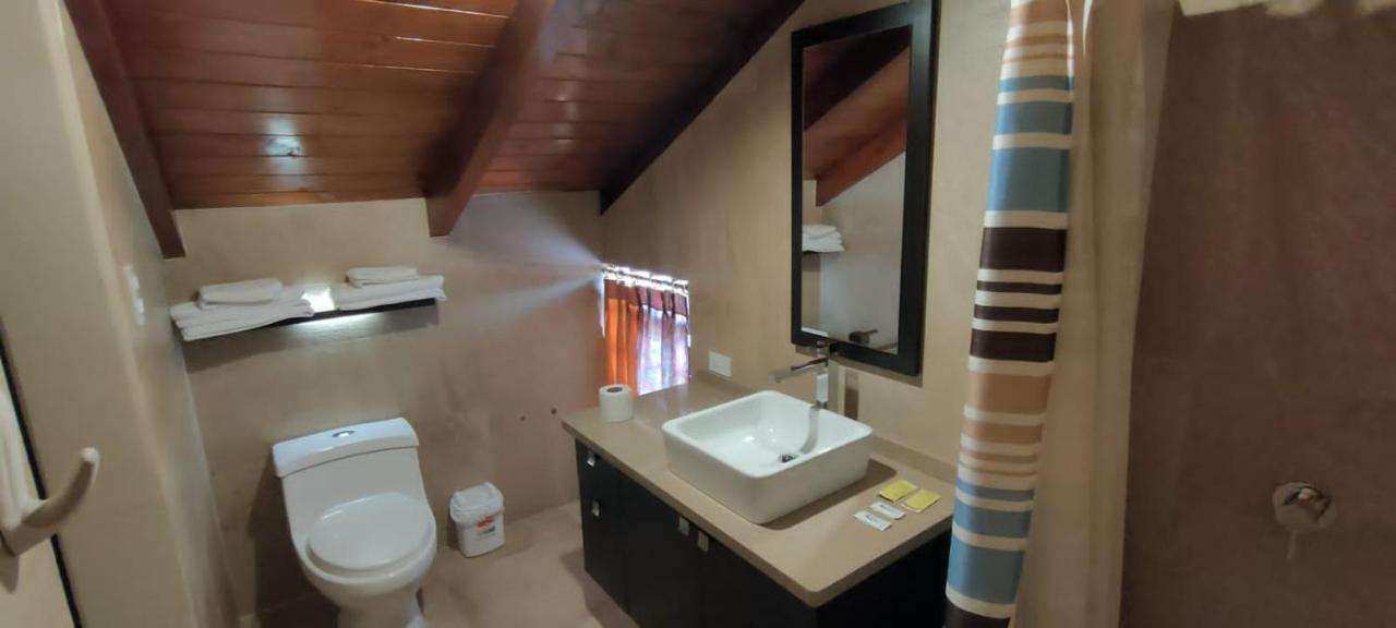 Hostal Dulce Hogar Latacunga Eksteriør billede