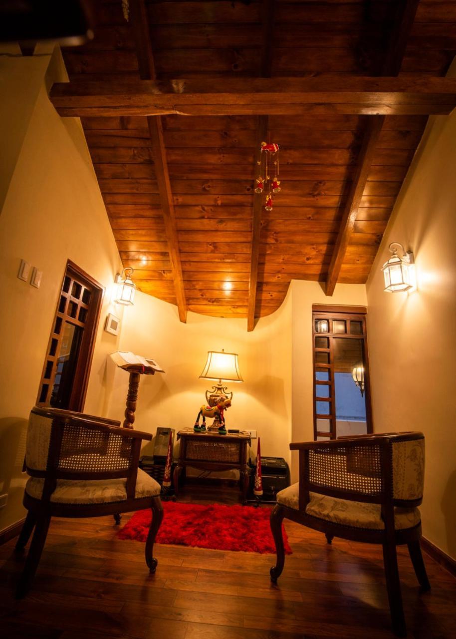 Hostal Dulce Hogar Latacunga Eksteriør billede